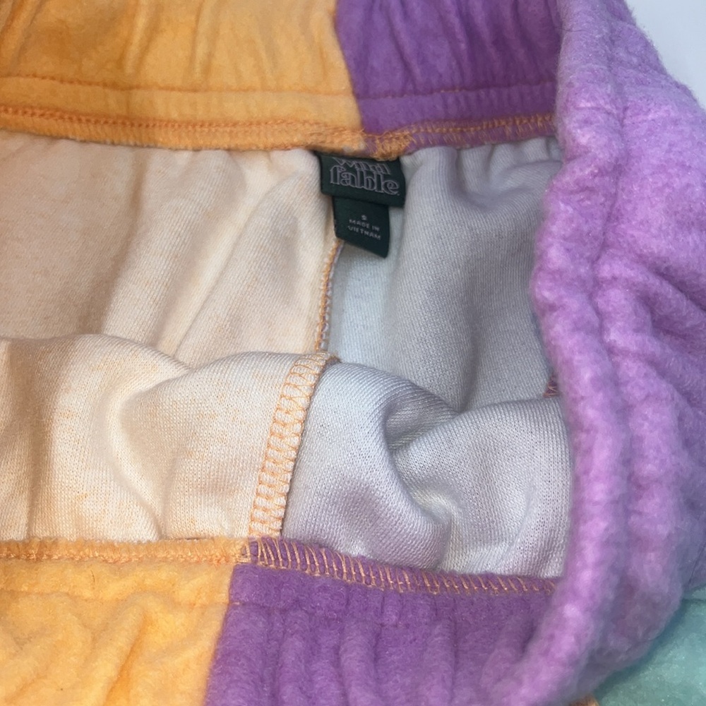 🌈 Shorts - Picture 2 of 5